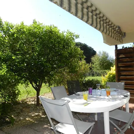Le Lavandou, 2 Pieces, 5 Personnes - Fr-1-713-154 Apartment *
